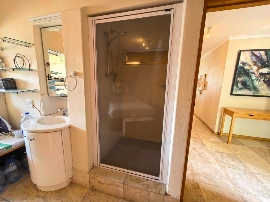 3 Bedroom Property for Sale in Bonza Bay Eastern Cape